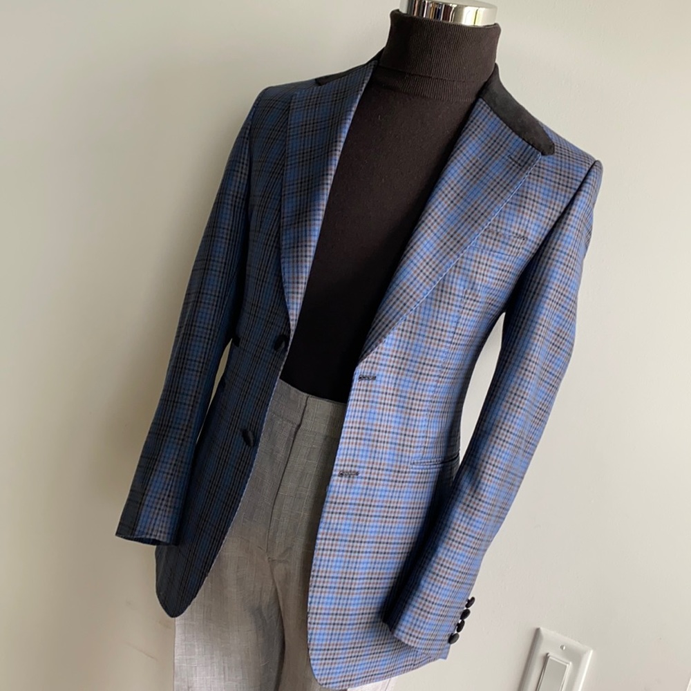 $1,295 3P Bespoke Custom Suede Collar Suit 48R - Picture 6 of 16